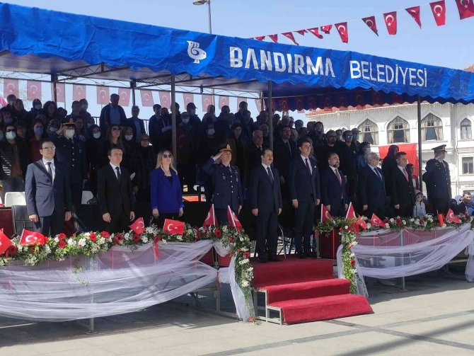 Bandırma’da 23 Nisan Kutlaması