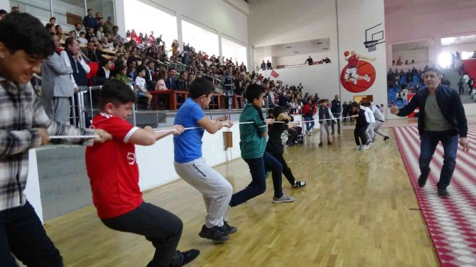 Bingöl’de 23 Nisan Coşkuyla Kutlandı