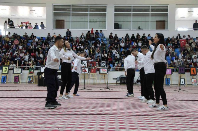 Bingöl’de 23 Nisan Coşkuyla Kutlandı