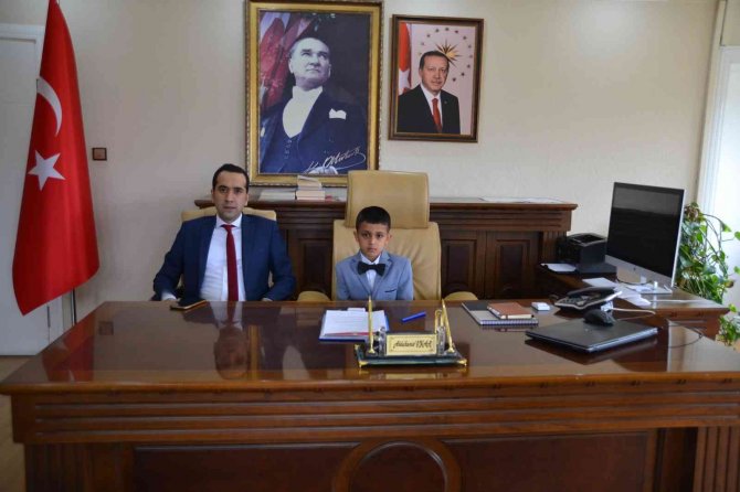 Bir Günlüğüne Kargı Kaymakamı Oldu