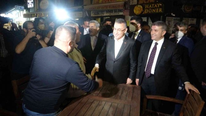 Fuat Oktay Hatay’da Vatandaşlarla Buluştu