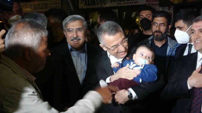 Fuat Oktay Hatay’da Vatandaşlarla Buluştu