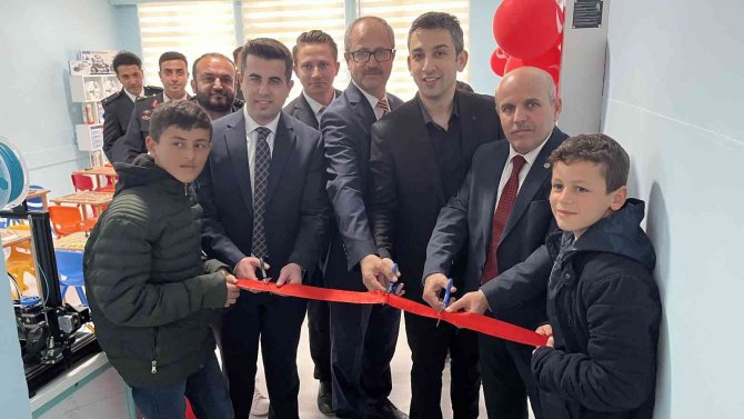 Gençlik Derneğinden Türkiye’ye Örnek Proje