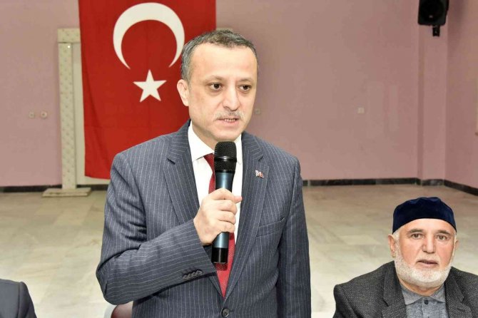 Vali Taşbilek İlçe İftar Programlarının Finalini Şiran’da Yaptı