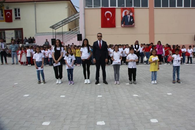 Hisarcık’ta Dereceye Giren Öğrenciler Ödüllendirildi