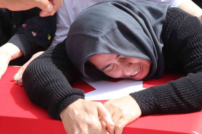 Şehit Teğmen Bekir Can Kerek’i Son Yolculuğuna Binlerce Hemşehrisi Uğurladı