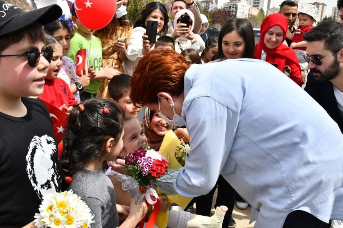 İ̇yi̇ Parti Genel Başkanı Akşener, Çocuk Şenliğine Katıldı