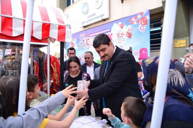 Başkan Oğuz’dan Çocuklara 23 Nisan Sürprizi