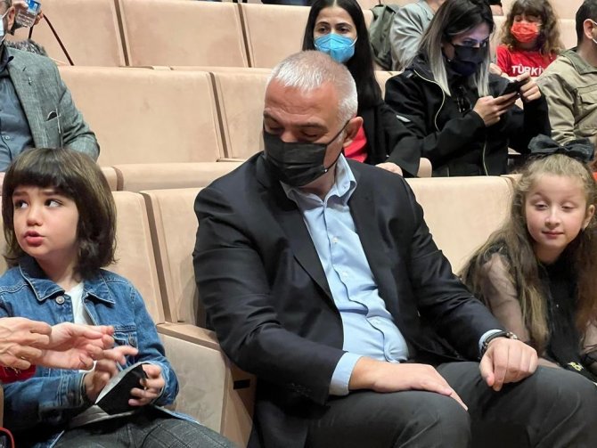 Kültür Ve Turizm Bakanı Ersoy, Resim Yarışması Ödül Törenine Katıldı