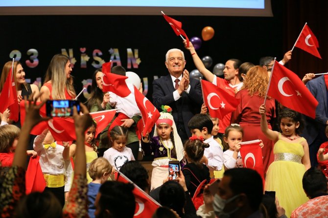 12 Gün Süren 23 Nisan Etkinlikleri Sona Erdi
