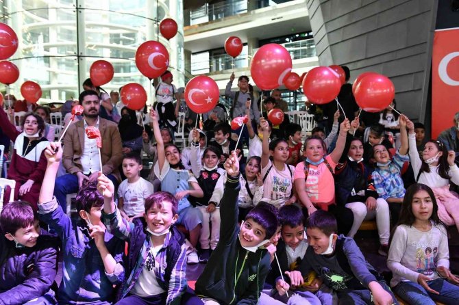 Fetih Müzesi Çocuklarla Şenlendi