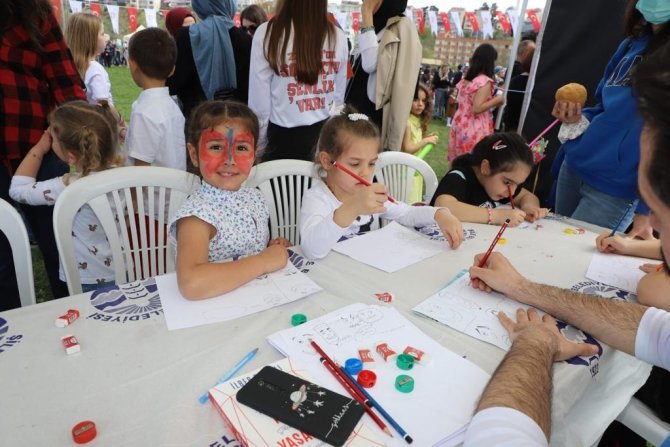 Şile’de 23 Nisan ’Sokakta Şenlik Var’ Etkinliğiyle Kutlandı