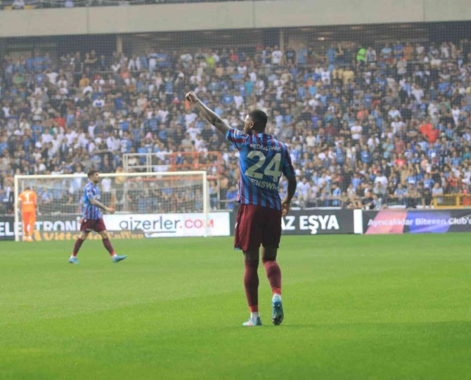 Spor Toto Süper Lig: Adana Demirspor: 0 - Trabzonspor: 2 (İ̇lk Yarı)