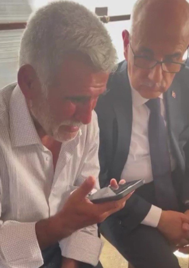 Cumhurbaşkanı Erdoğan Şehidin Babasıyla Telefonda Görüştü