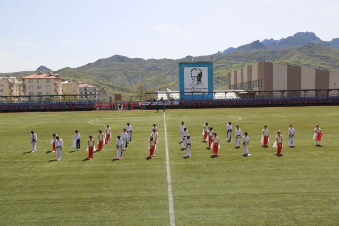 Tunceli’de 23 Nisan Coşkuyla Kutlandı