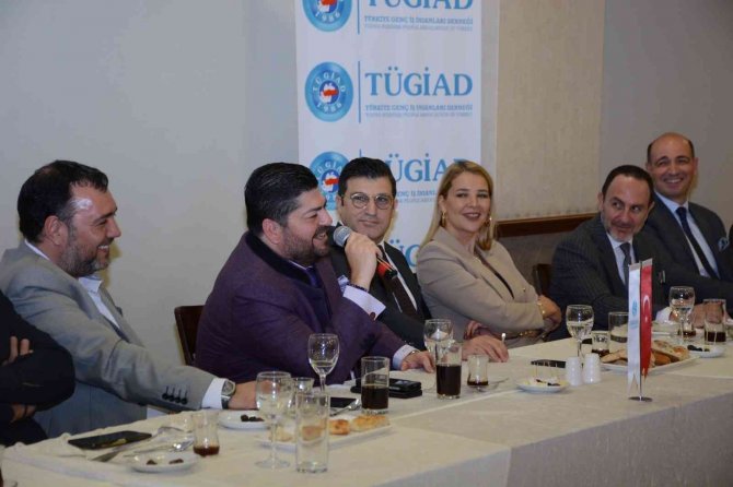 Tügi̇ad, Üniversiteli Gençlerle İftarda Buluştu