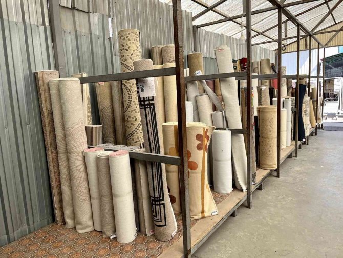 Bayram Temizliği Halılardan Başladı