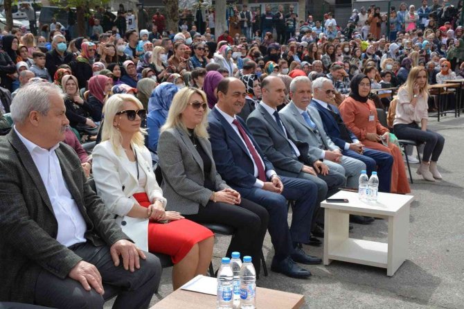 Gülüç’te 23 Nisan Bayramı Coşkuyla Kutlandı