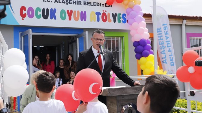 Alaşehir Belediyesinden Çocuklara Büyük Armağan