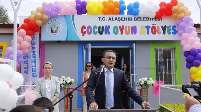 Alaşehir Belediyesinden Çocuklara Büyük Armağan