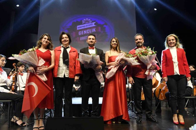 Muratpaşa’da 23 Nisan Coşkusu