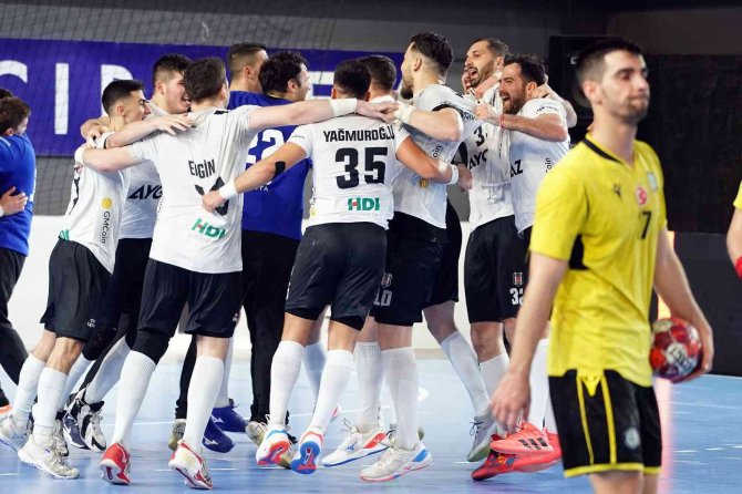 Beşiktaş Hentbol Takımı Şampiyon Oldu