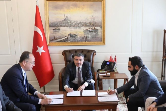 Fabrika Yönetiminden Eğitime Destek