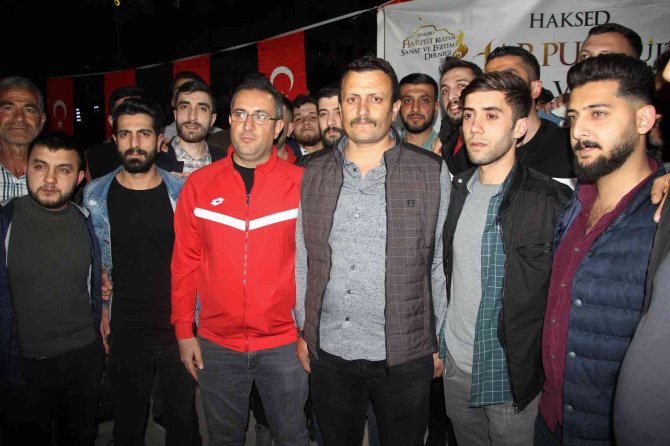 Elazığ’da Geleneksel ’23. Sahur Halayı’ Renkli Görüntülere Sahne Oldu