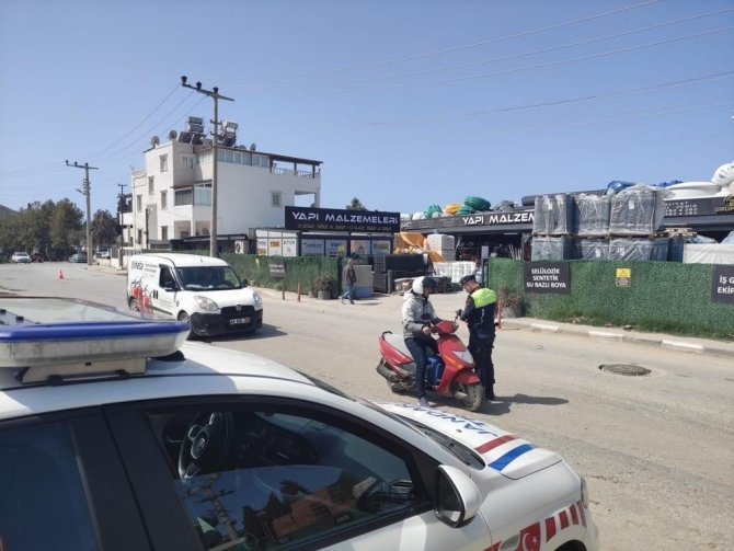 Jandarmadan Motosikletlilere Sıkı Denetim