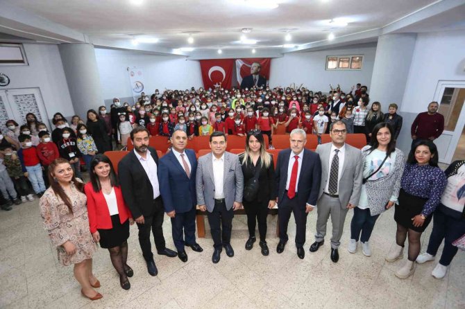 Başkan Tütüncü, Öğrencilere Yerel Yönetimi Anlattı