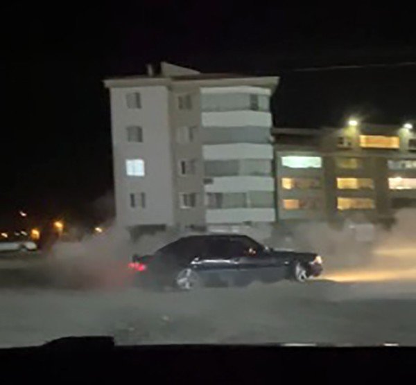 Konya’da Drift Yapan Magandaya 9 Bin 125 Tl Ceza