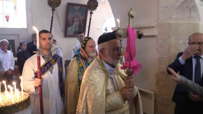 Mardin’de Paskalya Bayramı Kutlandı