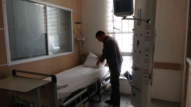 Muş’ta Korona Virüs Vakaları Düştü, Yoğun Bakım Servisleri Kapatıldı