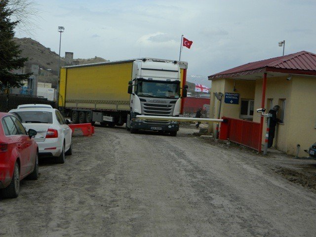 Türkgözü Gümrük Kapısı Geçici Olarak Kapatıldı