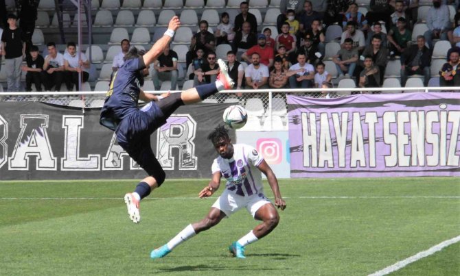 Spor Toto 1. Lig: Ankara Keçiörengücü: 1 - Menemenspor: 0