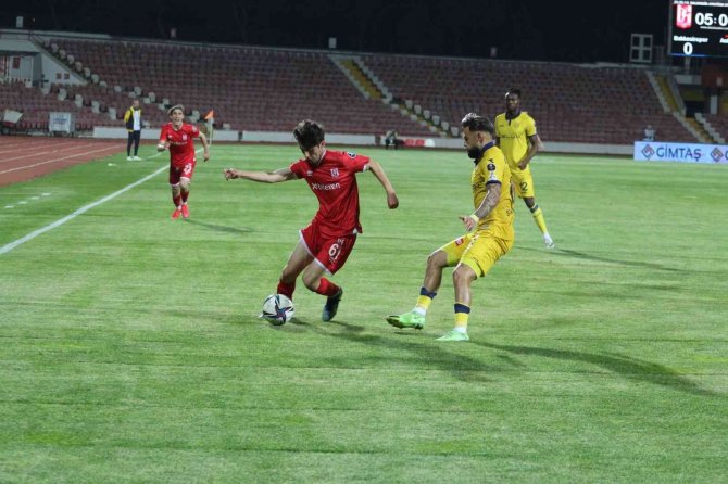 Spor Toto 1. Lig: Balıkesirspor:0 - Mke Ankaragücü: 2