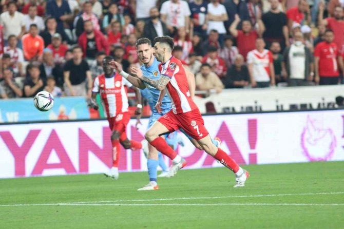 Spor Toto Süper Lig: Antalyaspor: 0 - Kayserispor: 0 (İ̇lk Yarı)