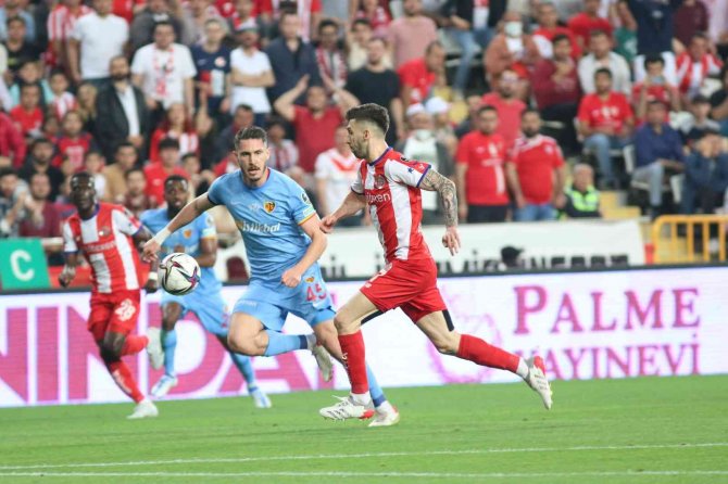 Spor Toto Süper Lig: Antalyaspor: 0 - Kayserispor: 0 (İ̇lk Yarı)