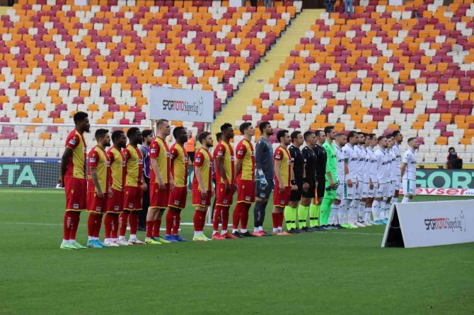 Spor Toto Süper Lig: Yeni Malatyaspor: 0 - Konyaspor: 2 (İ̇lk Yarı)