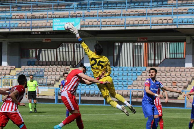 Tff 3. Lig: Kardemir Karabükspor: 0 - Gümüşhanespor : 2