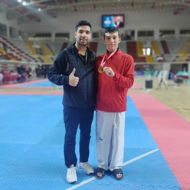 1308 Osmaneli Belediyespor Karate Takımından Milli Takıma Üç Sporcu Gönderecek