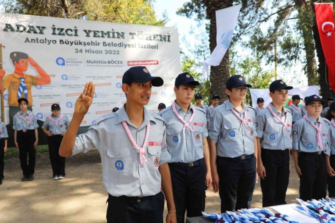 İ̇zciler Ant İçerek Mavi Fular Bağladı
