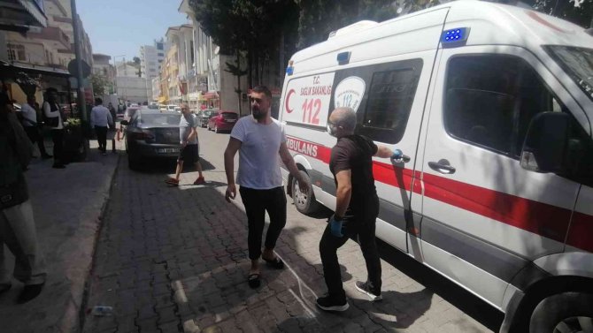 Antalya’da 2 Yaşındaki Doruk, Minibüsün Altında Kalarak Hayatını Kayetti