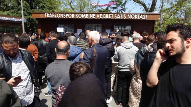 Trabzonspor’un Şampiyonluğunu İlan Edeceği Antalyaspor Maçına Yoğun İlgi