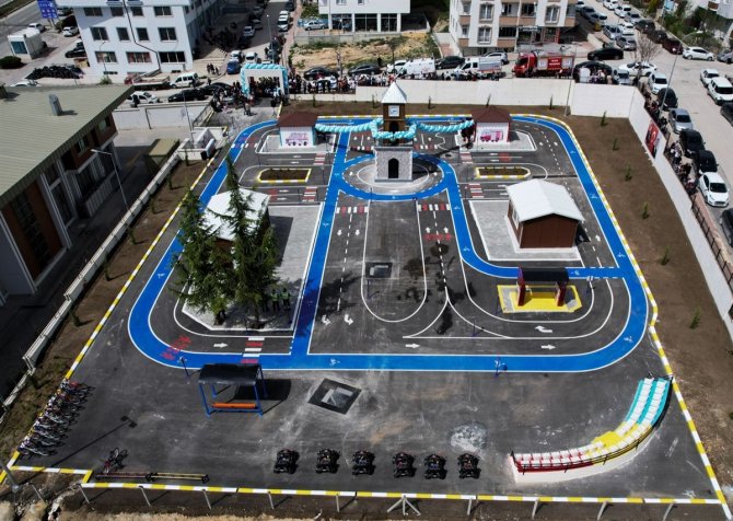 Çocuk Trafik Eğitim Parkı Coşkuyla Açıldı