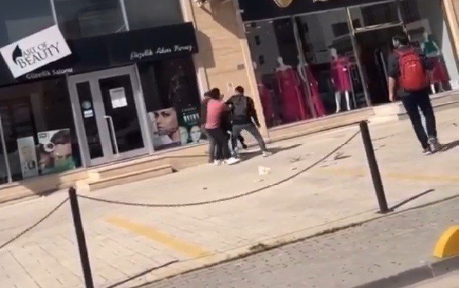 Gençlerin ’’Kız’’ Kavgası, Meydan Muharebesine Döndü