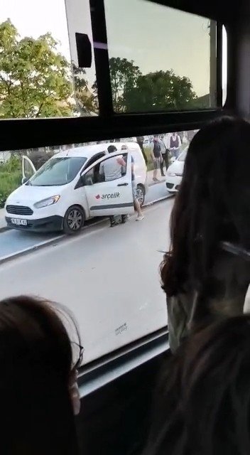 Bursa’da Yol Verme Tartışması Kameralarda