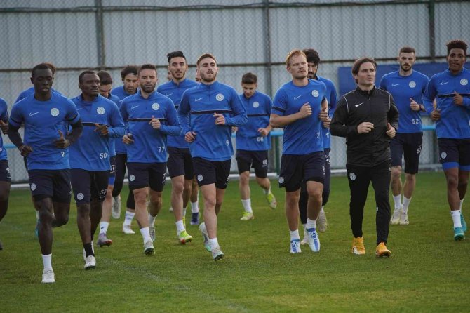 Çaykur Rizespor, Göztepe Maçı Hazırlıklarına Başladı