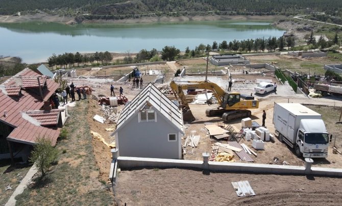 Su Havzasındaki Kaçak Villaların Tamamı Yıkıldı