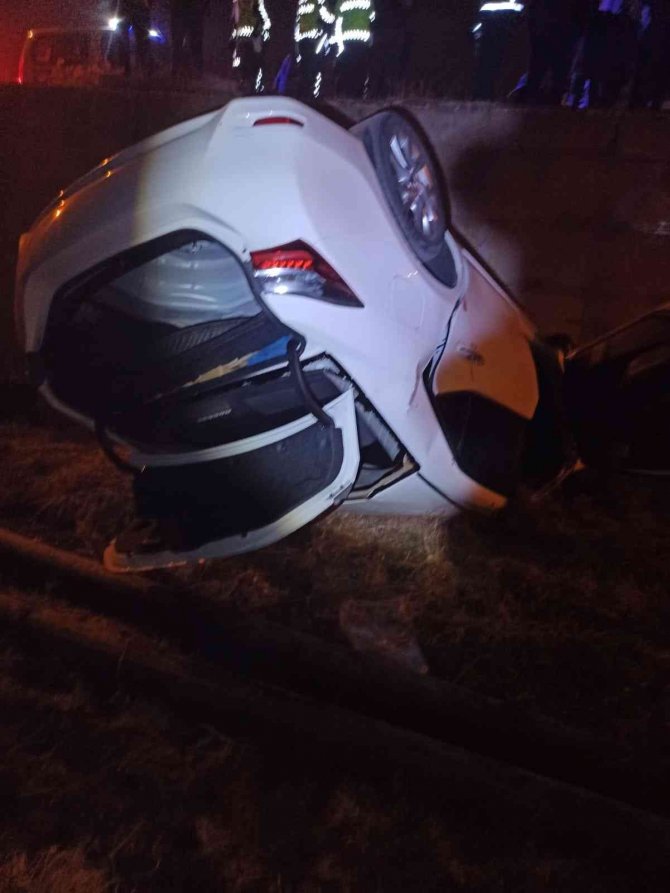 Diyarbakır’da Taziye Dönüşü Kaza: 1 Ölü, 4 Yaralı